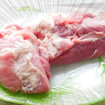 ウクライナの「ボリューミーな肉」を日本式に捌く！